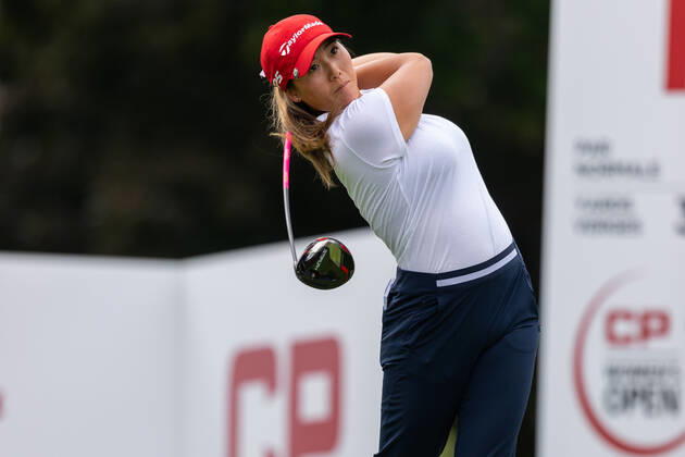 OTTAWA, ON - AUGUST 26: Rebecca Lee-Bentham of Canada tees off on the 1st hole during the second round of the CP Women™s Open on August 26, 2022, at The Ottawa Hunt and Golf Club in Ottawa, ON, Canada. (Photo by Richard A. Whittaker Icon Sportswire) GOLF: AUG 26 LPGA, Golf Damen - CP Women™s Open Icon2208261942
