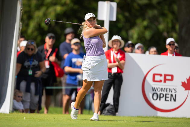 OTTAWA, ON - AUGUST 27: Maddie Szeryk of Canada on the 1st hole tee during the third round of the CP Women™s Open on August 27, 2022, at The Ottawa Hunt and Golf Club in Ottawa, ON, Canada. (Photo by Richard A. Whittaker Icon Sportswire) GOLF: AUG 27 LPGA, Golf Damen - CP Women™s Open Icon2208271093