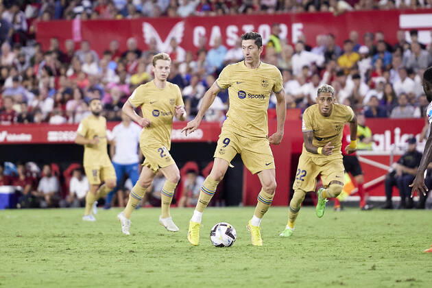 Sevilla FC v FC Barcelona, Barca LaLiga Santander, Seville, Spain Seville, Spain. 03rd September 2022. Robert Lewandowski (9) of FC Barcelona seen during the LaLiga Santander match between Sevilla FC and FC Barcelona at Estadio Ramon Sanchez Pizjuan in Seville. Seville Andalucia Spain Estadio Ramon Sanchez Pizjuan  Copyright: xGonzalesxPhoto JesusxRuizxMedinax
