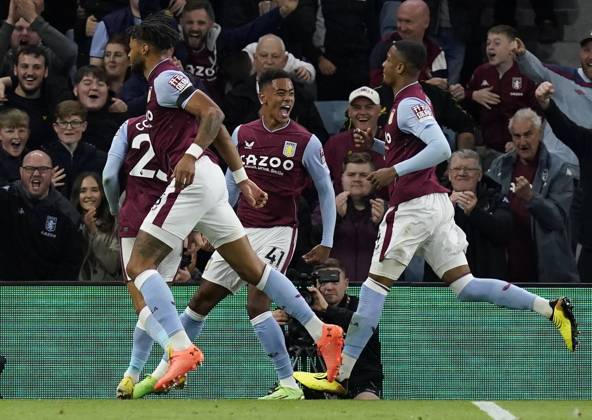Birmingham, England, 16th September 2022. Jacob Ramsey of Aston Villa celebrates scoring the first goal during the Premier League match at Villa Park, Birmingham. Picture credit should read: Andrew Yates Sportimage EDITORIAL USE ONLY. No use with unauthorised audio, video, data, fixture lists, club league logos or live services. Online in-match use limited to 120 images, no video emulation. No use in betting, games or single club league player publications. SPI-1879-0020