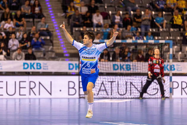 Daniel Fernandez TVB Stuttgart, 06 cheers TVB 1898 Stuttgart vs Rhein Neckar Loewen, handball, Bundesliga, 2 match day, season 2022 2023, 17 09 2022 TVB 1898 Stuttgart vs Rhein Neckar Loewen, handball, Bundesliga, 2 match day, season 2022 2023, 17 09 2022 Stuttgart Copyright: xEibner-Pressefoto OliverxSchmidtx EP_OST