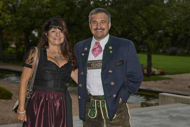 Berchtesgaden, Germany 16 September 2022 Georg Hackl coach luge in Austria with wife Bavaria Copyright: xFotostandx xWassmuthx