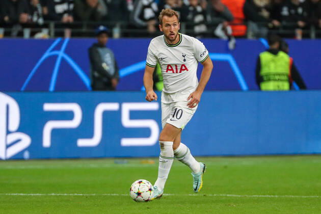 xMHx Champions League Eintracht Frankfurt Tottenham Hotspur on 04 10 2022 at Deutsche Bank Park in Frankfurt Harry Kane Tottenham 10 on the ball MH