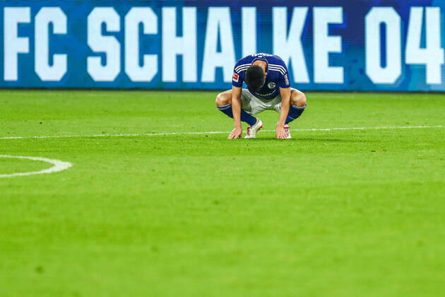 Maya Yoshida FC Schalke 04, 04 dissatisfied, disappointed disappointed after the game, GER, FC Schalke 04 vs SC Freiburg, Football, 1 Bundesliga, 12 Spieltag, Spielzeit 2022 2023, 30 10 2022, DFB DFL regulations prohibit any use of photographs as image sequences and or quasi video , GER, FC Schalke 04 vs SC Freiburg, Football, 1 Bundesliga, 12 Spieltag, Spielzeit 2022 2023, 30 10 2022, DFB DFL regulations prohibit any use of photographs as image sequences and or quasi video , Foto Eibner Pressefoto Gabriel Boia Gelsenkirchen Copyright: xGabrielxBoiax EP_EER