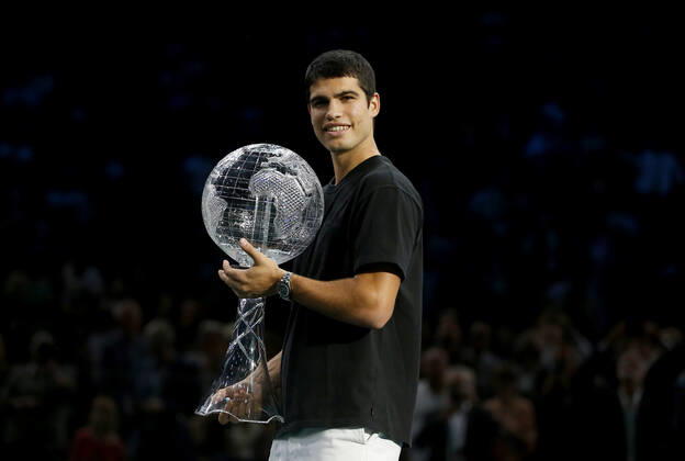 Tennis, ATP tournament in Paris, Carlos Alcaraz receives trophy as world number one