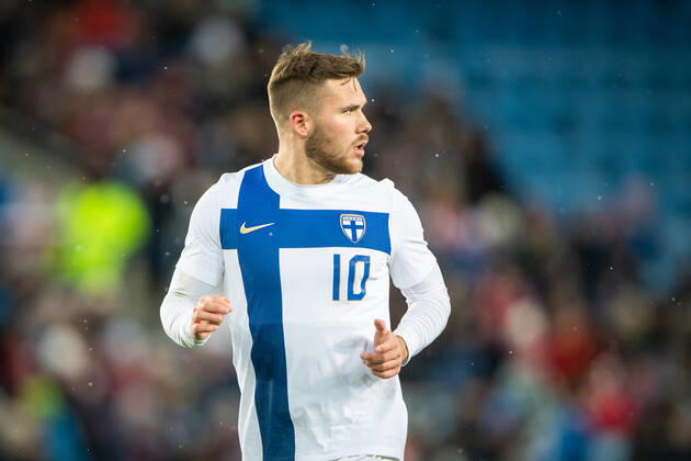 Norway v Finland, football friendly, Oslo, Norway Oslo, Norway. 20th, November 2022. Benjamin Kallman (10) of Finland seen during the football friendly match between Norway and Finland at Ullevaal Stadion in Oslo. Oslo Norway Copyright: xGonzalesxPhoto Jan-ErikxEriksenx