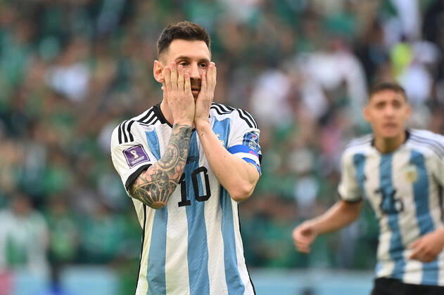 Lionel MESSI ARG , Disappointment,Frustration,Disappointed,Frustrated,Dejected,Action,Single image,Cropped single image,Half figure,Half figure Match 8,Group C Argentina ARG Saudi Arabia KSA 1 2 on 22 11 2022, Lussail Stadium Football World Cup 20122 in Qatar from 20 11 18 12 2022
