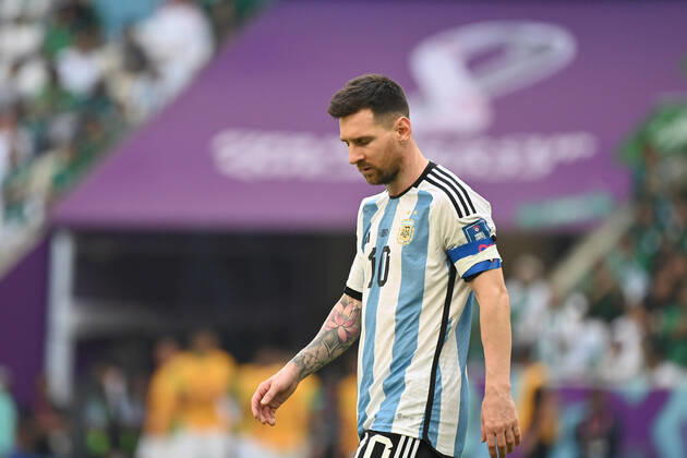 Lionel MESSI ARG , Disappointment,Frustration,Disappointed,Frustrated,Dejected,Action,Single image,Cropped single image,Half figure,Half figure Match 8,Group C Argentina ARG Saudi Arabia KSA 1 2 on 22 11 2022, Lussail Stadium Football World Cup 20122 in Qatar from 20 11 18 12 2022