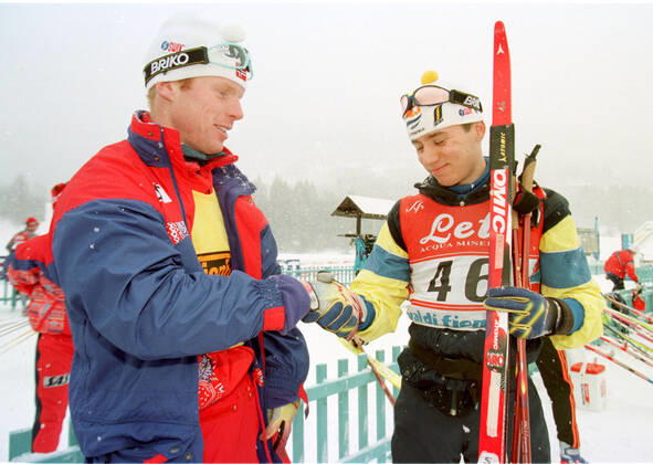 PHOTO ROBBAN ANDERSSON BJÖRN DÄHLIE AND PER ELOFSSON World Cup Val Di Fiemme 15 km freestyle Dählie was third and Elofsson sixth FRANCE Skiing x693x  Copyright: xRobbanxAnderssonx