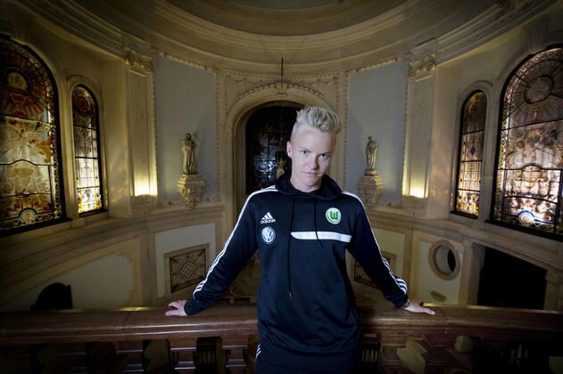 LISBON 20140520 Swedish national team player Nilla Fischer and her club team VfL Wolfsburg meet Tyresö FF in the womens Champions League final LISBON PORTUGAL x8502x Copyright: xROBBANxANDERSSONx xEXPx xTTx WOLFSBURG FISCHER
