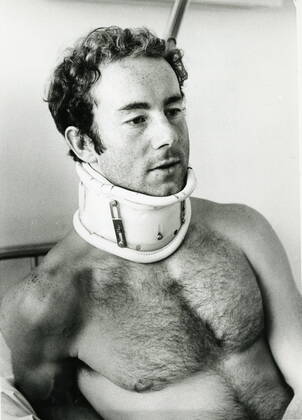 INNSBRUCK 1979 09 17 Defender Ingemar Stenmark in hospital in Innsbruck after a crash during downhill training in Val Senales Schnalstal INNSBRUCK AUSTRIA x8x  Copyright: xBerntxClaesson Expressen TTx STENMARK SKADAD