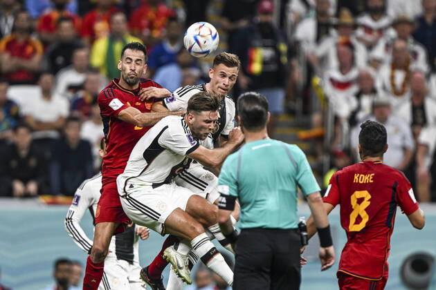 spain vs germany AL-KHOR, AK - 27.11.2022: SPAIN VS GERMANY - Corner kick during a match between Spain and Germany, valid for the group stage of the World Cup, held at Al Bayt Stadium in Al-Khor, Qatar. (Photo: Richard Callis Fotoarena) x2300484x RichardxCallis