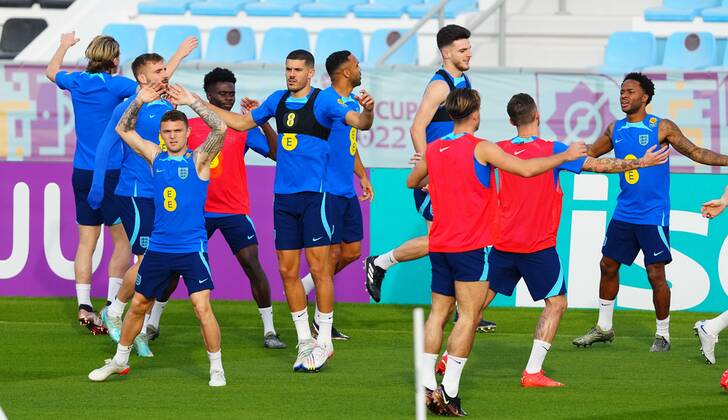 Mandatory Credit: Photo by Javier Garcia Shutterstock (13643375ay) England players train England Training, FIFA World Cup, WM, Weltmeisterschaft, Fussball 2022, Football, Al Wakrah Sports Complex, Al Wakrah, Qatar - 01 Dec 2022 Editorial Use Only England Training, FIFA World Cup 2022, Football, Al Wakrah Sports Complex, Al Wakrah, Qatar - 01 Dec 2022 Editorial Use Only Copyright: xJavierxGarcia Shutterstockx 13643375ay