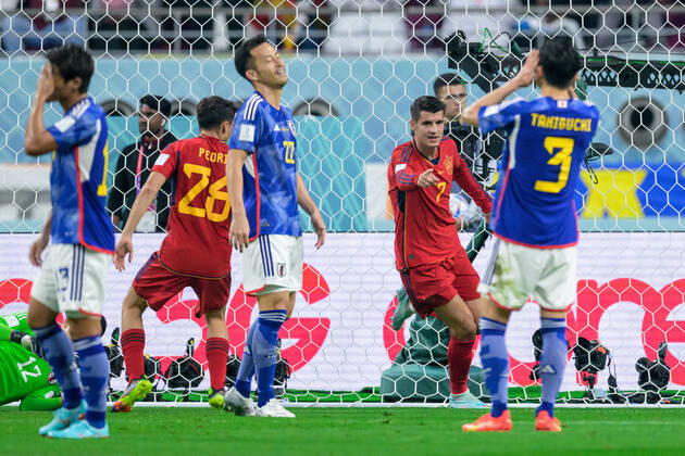 221201 Alvaro Morata of Spain celebrates after scoring 0 1 during the FIFA World Cup 2022 football match between Japan and Spain on December 1, 2022 in Doha Photo Joel Marklund BILDBYRAN code JM JM0398 bbeng football football soccer fotball world cup football world cup football world cup 2022 fifa world cup 2022 japan spain spain cheer depression,  Copyright: JOELxMARKLUND BB221201JM109