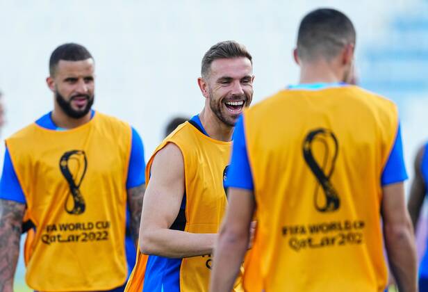 Mandatory Credit: Photo by Javier Garcia Shutterstock (13646877ah) Jordan Henderson of England (centre) England Training, FIFA World Cup, WM, Weltmeisterschaft, Fussball 2022, Football, Al Wakrah Sports Complex, Al Wakrah, Qatar - 03 Dec 2022 Editorial Use Only England Training, FIFA World Cup 2022, Football, Al Wakrah Sports Complex, Al Wakrah, Qatar - 03 Dec 2022 Editorial Use Only  Copyright: xJavierxGarcia Shutterstockx 13646877ah