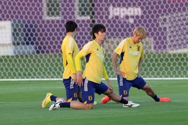 Japan Training Session - FIFA World Cup, WM, Weltmeisterschaft, Fussball Qatar 2022 Players of Japan during Japan training session at Al Sadd SC training center in Doha, Qatar on December 03, 2022. IgorxKralj PIXSELL
