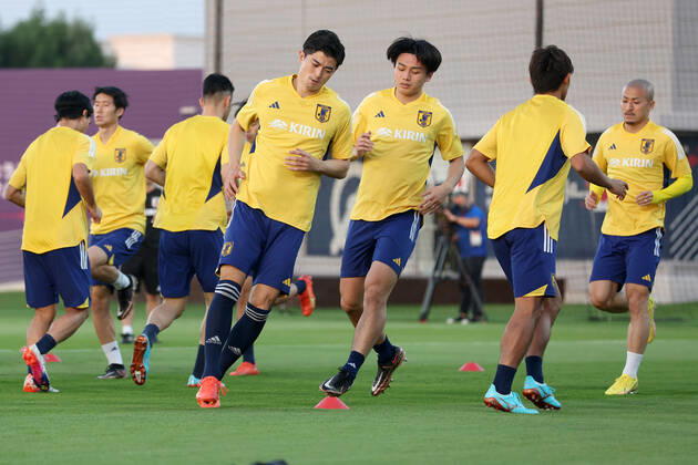 Japan Training Session - FIFA World Cup, WM, Weltmeisterschaft, Fussball Qatar 2022 Players of Japan during Japan training session at Al Sadd SC training center in Doha, Qatar on December 03, 2022. IgorxKralj PIXSELL