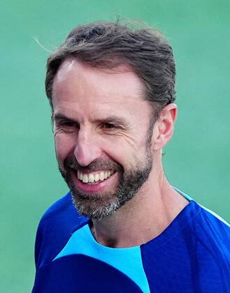 Mandatory Credit: Photo by Javier Garcia Shutterstock (13649416a) England manager Gareth Southgate is all smiles ahead of training England Training, FIFA World Cup, WM, Weltmeisterschaft, Fussball 2022, Football, Al Wakrah Sports Complex, Al Wakrah, Qatar - 05 Dec 2022 Editorial Use Only England Training, FIFA World Cup 2022, Football, Al Wakrah Sports Complex, Al Wakrah, Qatar - 05 Dec 2022 Editorial Use Only  Copyright: xJavierxGarcia Shutterstockx 13649416a
