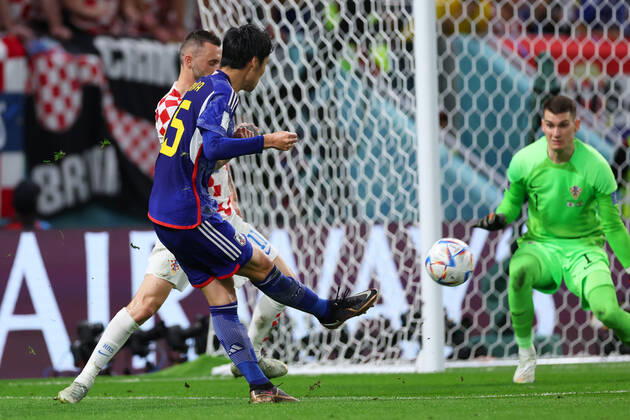 Daichi Kamada (JPN), DECEMBER 5, 2022 - Football Soccer : FIFA World Cup, WM, Weltmeisterschaft, Fussball Qatar 2022 round of 16 match between Japan - Croatia at Al Janoub Stadium in Al Wakrah, Qatar.  (205587944)