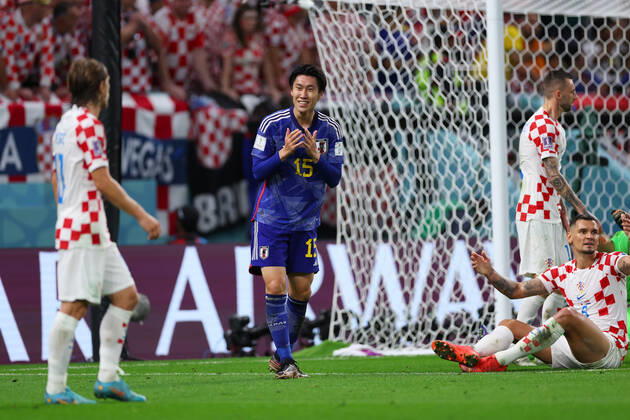 Daichi Kamada (JPN), DECEMBER 5, 2022 - Football Soccer : FIFA World Cup, WM, Weltmeisterschaft, Fussball Qatar 2022 round of 16 match between Japan - Croatia at Al Janoub Stadium in Al Wakrah, Qatar.  (205587945)