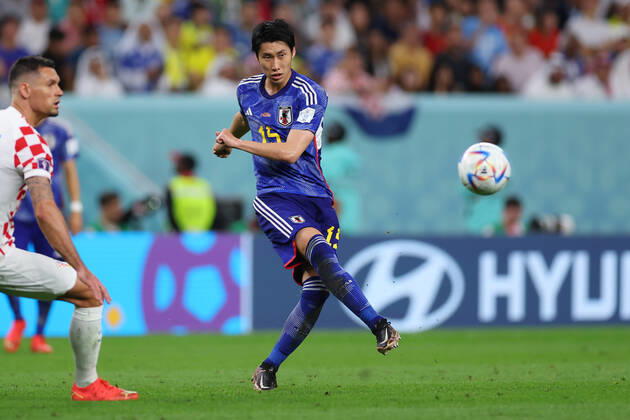 Daichi Kamada (JPN), DECEMBER 5, 2022 - Football Soccer : FIFA World Cup, WM, Weltmeisterschaft, Fussball Qatar 2022 round of 16 match between Japan - Croatia at Al Janoub Stadium in Al Wakrah, Qatar.  (205588790)