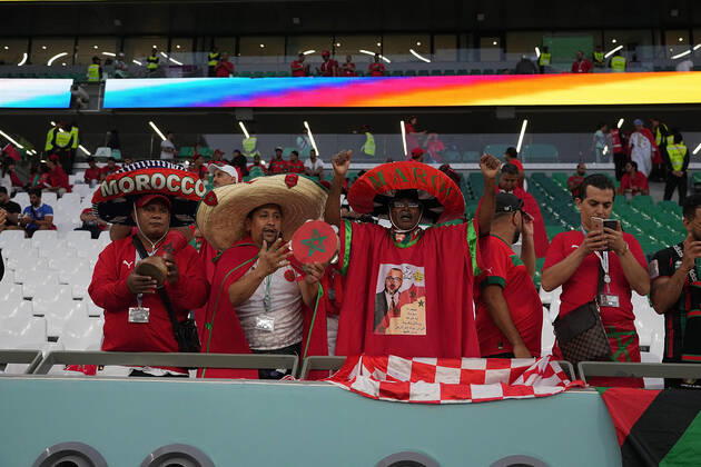 QAT, World Cup FIFA 2022, Round of 16, Morocco vs Spain 06 12 2022, Education City Stadium, Doha, QAT, World Cup FIFA 2022, Round of 16, Morocco vs Spain, in picture Moroccan fans on the stands nordphotoxGmbHx xBratic nph00250