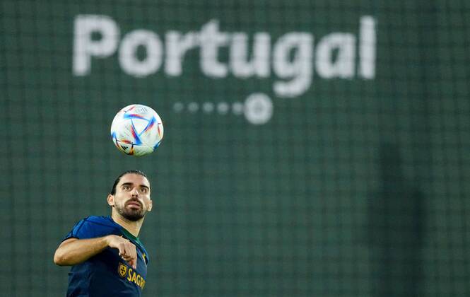 Mandatory Credit: Photo by Javier Garcia Shutterstock (13655708af) Ruben Neves of Portugal during training Portugal Training, FIFA World Cup, WM, Weltmeisterschaft, Fussball 2022, Football, Al Shahaniya SC Training Site, Al Shahaniya, Qatar - 08 Dec 2022 Editorial Use Only Portugal Training, FIFA World Cup 2022, Football, Al Shahaniya SC Training Site, Al Shahaniya, Qatar - 08 Dec 2022 Editorial Use Only Copyright: xJavierxGarcia Shutterstockx 13655708af