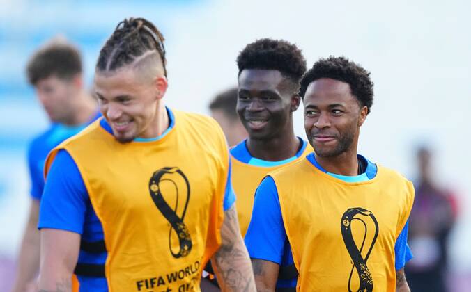 Mandatory Credit: Photo by Javier Garcia Shutterstock (13658575q) Raheem Sterling of England with Bukayo Saka and Kalvin Phillips England Training and press conference, PK, Pressekonferenz FIFA World Cup, WM, Weltmeisterschaft, Fussball 2022, Football, Al Wakrah Sports Complex, Al Wakrah, Qatar - 09 Dec 2022 Editorial Use Only England Training and Press Conference, FIFA World Cup 2022, Football, Al Wakrah Sports Complex, Al Wakrah, Qatar - 09 Dec 2022 Editorial Use Only  Copyright: xJavierxGarcia Shutterstockx 13658575q