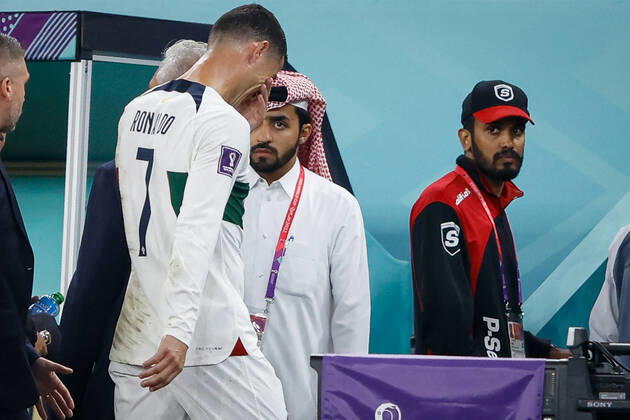 morocco vs portugal DOHA, CA - 10.12.2022: MOROCCO VS PORTUGAL - CRISTIANO RONALDO of Portugal leaves the field crying after the match between Morocco and Portugal, valid for the quarterfinals of the World Cup, held at the Al Thumama Stadium in Doha, Qatar. (Photo: Rodolfo Buhrer La Imagem Fotoarena) x2308657x  RodolfoxBuhrer
