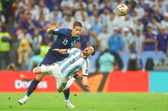 Mandatory Credit: Photo by Kieran McManus Shutterstock (13661829t) Mario Pasalic of Croatia fouls Nicolas Tagliafico of Argentina Argentina v Croatia, FIFA World Cup, WM, Weltmeisterschaft, Fussball 2022, Semi Final, Football, Lusail Stadium, Al Daayen, Qatar - 13 Dec 2022 Editorial Use Only Argentina v Croatia, FIFA World Cup 2022, Semi Final, Football, Lusail Stadium, Al Daayen, Qatar - 13 Dec 2022 Editorial Use Only  Copyright: xKieranxMcManus Shutterstockx 13661829t