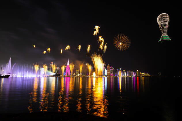 FIFA WM 2022, Feuerwerk am Himmel über Doha, Katar