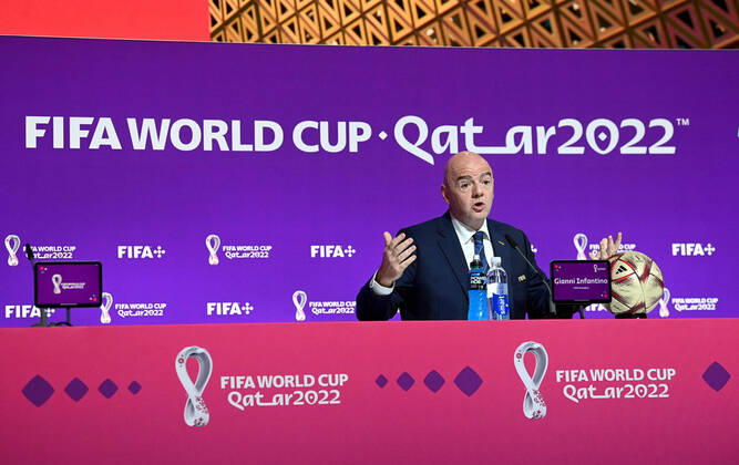 Football, men, 2022 23 season, Qatar World Cup, Doha, press conference at the media center at Qatar National Convention Centre QNCC , FIFA President Gianni Infantino, 16 12 2022, Copyright: xMatthiasxKochx