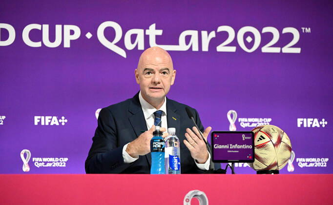 Football, men, 2022 23 season, Qatar World Cup, Doha, press conference at the media center at Qatar National Convention Centre QNCC , FIFA President Gianni Infantino, 16 12 2022, Copyright: xMatthiasxKochx