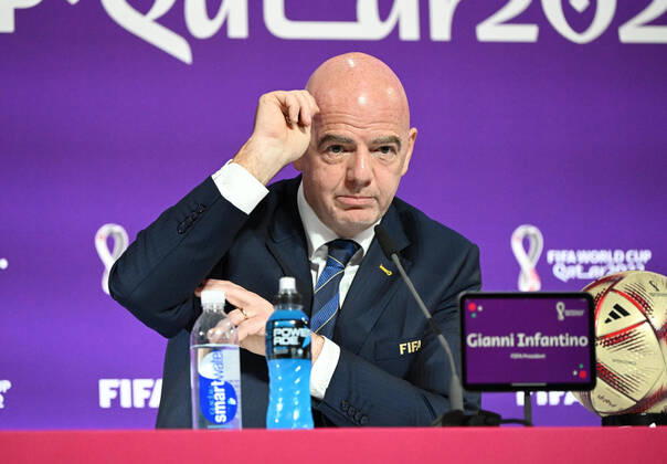 Football, men, 2022 23 season, Qatar World Cup, Doha, press conference at the media center at Qatar National Convention Centre QNCC , FIFA President Gianni Infantino, 16 12 2022, Copyright: xMatthiasxKochx