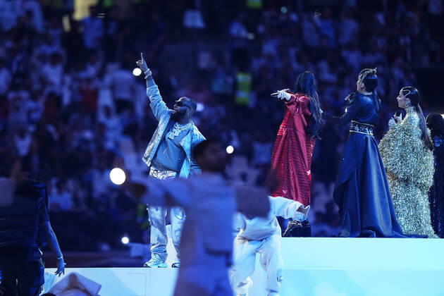 Argentina v France: Final - FIFA World Cup, WM, Weltmeisterschaft, Fussball Qatar 2022 Performs during the closing ceremony prior to the FIFA World Cup Qatar 2022 Final match between Argentina and France at Lusail Stadium on December 18, 2022 in Lusail City, Qatar. Lusail City Qatar  Copyright: xJosexBretonx originalFilename:breton-argentin221218_npuGT.jpg