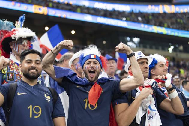 Argentina vs France LUSAIL, AD - 18.12.2022: ARGENTINA VS FRANCE - French fans during the match between Argentina and France valid for the 2022 FIFA World Cup, WM, Weltmeisterschaft, Fussball final held at the Lusail International Stadium, AD, Qatar (Photo: Richard Callis Fotoarena) x2311985x RichardxCallis
