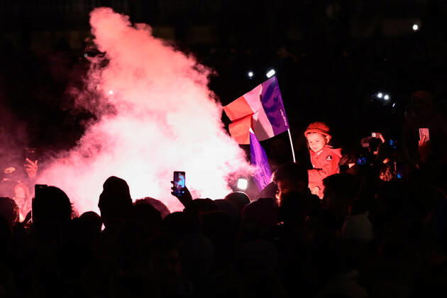 Rassemblement de l equipe de France a la Place de la Concorde - Ambiance FOOTBALL : Rassemblement de l equipe de France - Paris - 19 12 2022 FedericoPestellini Panoramic
