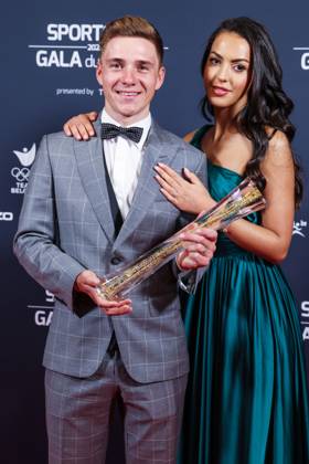 Belgian road cyclist Remco Evenepoel wins Sportman van het jaar Sportif de l annee award and celebrates with his wife Oumii Rayane during the Sportgala award show, to announce the women and men of the year 2022, Friday 06 January 2023 in Antwerp. KURTxDESPLENTER  x57922816x