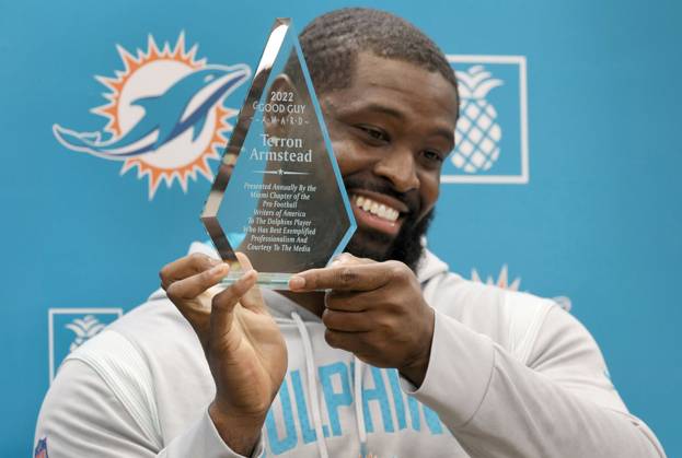 American Football, NFL, Miami Dolphins, Terron Armstead erhält den Good Guy Award