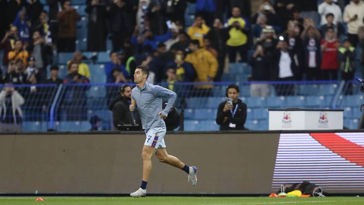 Riyadh All-Star XI vs Paris Saint-Germain FC Cristiano Ronaldo of Portugal warms up prior Riyadh All-Star XI vs Paris Saint-Germain FC at King Fahd Stadium on January 19, 2023 in Riyadh, Saudi Arabia. Riyadh King Fahd Stadium Saudi Arabia Copyright: xStringerx 2023.01.19_PSI03235.GS.WEST_HOA_000006