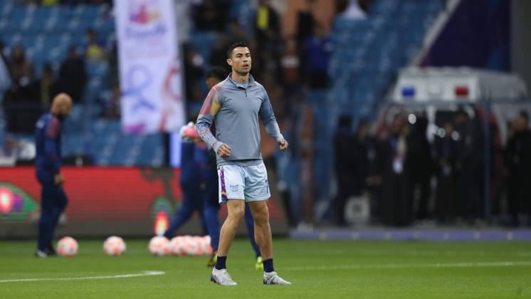 Riyadh All-Star XI vs Paris Saint-Germain FC Cristiano Ronaldo of Portugal warms up prior Riyadh All-Star XI vs Paris Saint-Germain FC at King Fahd Stadium on January 19, 2023 in Riyadh, Saudi Arabia. Riyadh King Fahd Stadium Saudi Arabia Copyright: xStringerx 2023.01.19_PSI03235.GS.WEST_HOA_000131