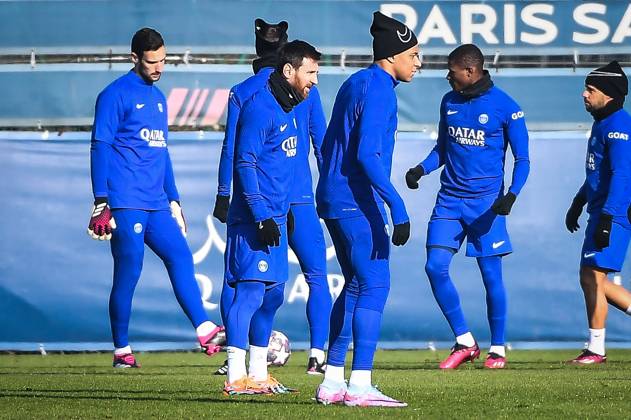 Football, CL, Paris Saint Germain Training