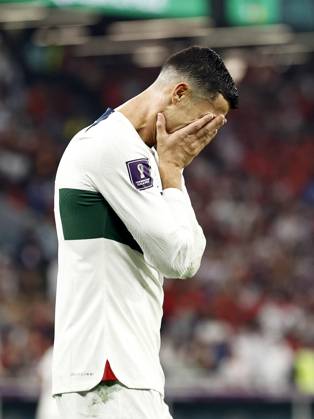 DOHA - Cristiano Ronaldo of Portugal during the FIFA World Cup, WM, Weltmeisterschaft, Fussball Qatar 2022 Group H match between South Korea and Portugal at Education City Stadium on December 2, 2022 in Doha, Qatar. AP Dutch Height MAURICE OF STONE FIFA World Cup Qatar 2022 2022 xVIxANPxSportx xMauricexvanxSteenxWKxIVx 463290542 originalFilename: 463290542