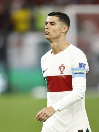 DOHA - Cristiano Ronaldo of Portugal during the FIFA World Cup, WM, Weltmeisterschaft, Fussball Qatar 2022 Group H match between South Korea and Portugal at Education City Stadium on December 2, 2022 in Doha, Qatar. AP Dutch Height MAURICE OF STONE FIFA World Cup Qatar 2022 2022 xVIxANPxSportx xMauricexvanxSteenxWKxIVx 463290587 originalFilename: 463290587
