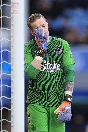 Fußball Premier League Everton gegen Aston Villa 25. Februar 2023 Premier League Everton gegen Aston Villa Everton-Torwart Jordan Pickford wirkt niedergeschlagen Foto Simon Stacpoole Abseits Liverpool UK Copyright: xSimonxStacpoolexOffside