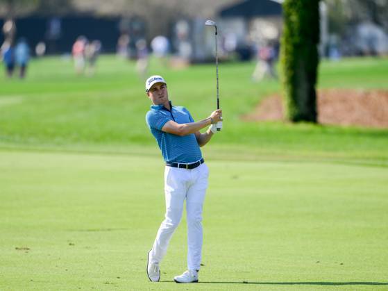 March 2, 2023: Justin Thomas eyes his shot from the fairway on 1 during the first round of the Arnold Palmer Invitational presented by Mastercard held at Arnold Palmer s Bay Hill Club & Lodge in Orlando, FL. Romeo T Guzman CSM. Orlando USA - ZUMAcg2_ 20230302_zaf_cg2_012 Copyright: xRomeoxGuzmanx