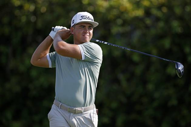 ORLANDO, FL - MARCH 03: Garrick Higgo of South Africa hits a drive at the 9th hole during the second round of the Arnold Palmer Invitational presented by Mastercard at Arnold Palmer Bay Hill Golf Course on March 3, 2023 in Orlando, Florida. (Photo by Joe Robbins Icon Sportswire) GOLF: MAR 03 PGA, Golf Herren - Arnold Palmer Invitational presented by Mastercard Icon5732303030202
