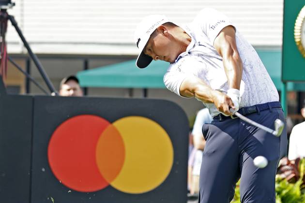 ORLANDO, FL - MARCH 03: PGA, Golf Herren golfer Kurt Kitayama plays his tee shot on the 10th hole during the second round of the Arnold Palmer Invitational on March 3, 2023 at Arnold Palmer s Bay Hill Club and Lodge in Orlando, Florida. (Photo by Brian Spurlock Icon Sportswire) GOLF: MAR 03 PGA - Arnold Palmer Invitational presented by Mastercard Icon23030311