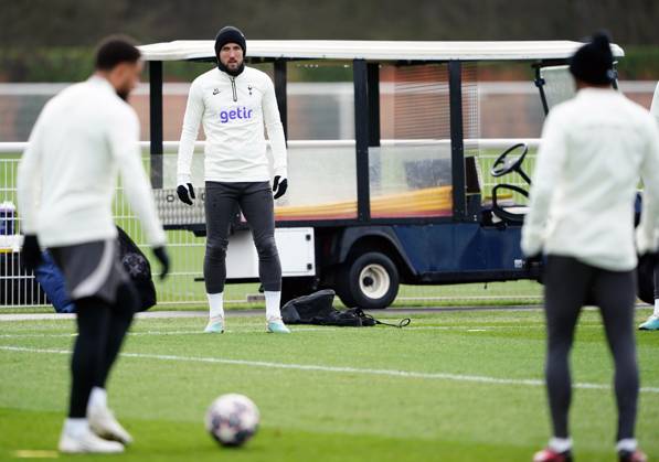 Football, CL, Tottenham Hotspur, Training