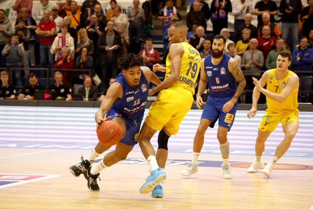 14 03 2023, easyCredit Basketball Bundesliga, BBL, season 2022 2023, men, Syntainics MBC Alba Berlin, 11, Kostja Mushidi, Syntainics MBC, 19, Louis Olinde, Alba Berlin Weißenfels Stadthalle Sachsen Anhalt Germany